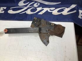 C0dz-5827001-a Ford 1960 1961 1962 1963 1964 1965 Falcon Comet Left Rear Door Window Regulator C0dz-5827001-a Ford 1960 1961 1962 1963 1964 1965 Falcon Comet Left Rear Door Window Regulator