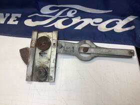 C2dz-6230307-b Ford 1960 61 62 63 64 Falcon Comet Left Rear Quarter Window Regulator C2dz-6230307-b Ford 1960 61 62 63 64 Falcon Comet Left Rear Quarter Window Regulator