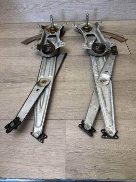 F6zc-7519-aa Ford 1994-1998 Mustang Manual Window Regulator Front Door Crank Oem 94-98 F6zc-7519-aa Ford 1994-1998 Mustang Manual Window Regulator Front Door Crank Oem 94-98