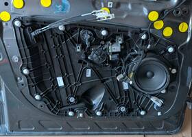Lj6z7823201 Ford 2020-2021 Escape Front Left Driver Side Door Window Regulator And Carrier Oem Lj6z7823201 Ford 2020-2021 Escape Front Left Driver Side Door Window Regulator And Carrier Oem