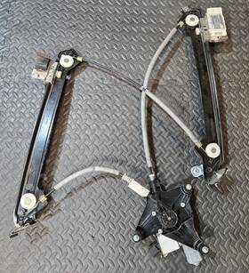 R9crb-c22251 Ford 2015-2022 Mustang Gt Oem Driver Lh Window Door Regulator Motor Assembly R9crb-c22251 Ford 2015-2022 Mustang Gt Oem Driver Lh Window Door Regulator Motor Assembly