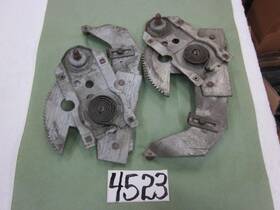 Gm 7660238lh 1967 To 1969 Camaro Orignal 1/4 Glass Window Regulators With Stops