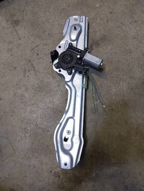 84594394 Gm 2016-2025 Chevy Malibu Rear Right Side Door Window Regulator With Motor Oem 84594394 Gm 2016-2025 Chevy Malibu Rear Right Side Door Window Regulator With Motor Oem