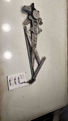 126.ho1d15 Honda Civic 2015 Driver Door Vent Window Regulator Front 126.ho1d15 Honda Civic 2015 Driver Door Vent Window Regulator Front