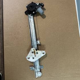 Cm093700a Honda Clarity Front Left Driver Side Door Window Regulator And Motor Oem 2017-21