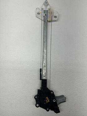 Cm093720a Honda 2016-2020 Civic Rear Left Side Door Window Regulator With Motor Oem 252241