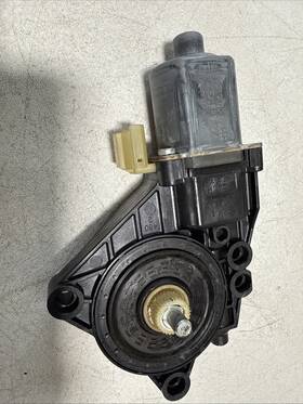 0130822853 Hyundai 2011 - 2014 Sonata Window Motor Rear Right Rr Rh Passenger 0130822853 Hyundai 2011 - 2014 Sonata Window Motor Rear Right Rr Rh Passenger