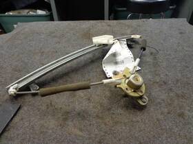 Hyundai 125-59347r Passenger Right Front Window Regulator Manual Fits 96-00 Elantra 240602