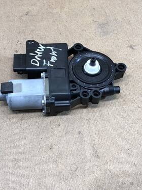 82450-b1000 Hyundai 15-20 Genesis Sedan Front Left Driver Side Window Motor Xx