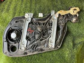 82471-3y010 Hyundai 824713y010 Elantra Sedan 2011-16 Front Driver Side Window Regulator W Motor Oem