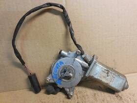 98810-33000 Hyundai Right Passenger Door Window Motor Sonata 1989 - 1994 98810-33000 Hyundai Right Passenger Door Window Motor Sonata 1989 - 1994