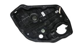 B6000780 Hyundai 2024-2026 Santa Fe Oem Right Rear Door Window Regulator With Carrier B6000780 Hyundai 2024-2026 Santa Fe Oem Right Rear Door Window Regulator With Carrier