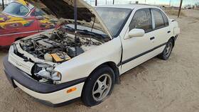Infiniti 8272050j15 1991-1996 Infinity G20 Driver Left Rear Power Window Regulator With Motor Back