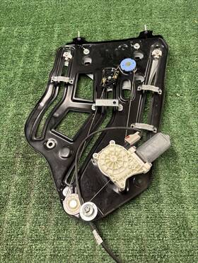 912611-204 Infiniti 08 15 G37 Convertible Left Rear Driver Window And Regulator Motor 912611-204 Infiniti 08 15 G37 Convertible Left Rear Driver Window And Regulator Motor
