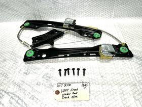 Infiniti 928336 2017-2019 Qx30 Left Driver Front Door Window Track Oem
