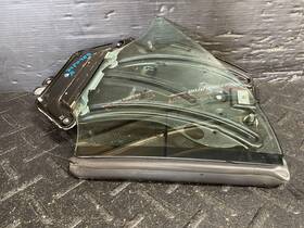 C2p4266 Jaguar 07-15 Xk Convertible Passenger Rh Quarter Glass Window Regulator With