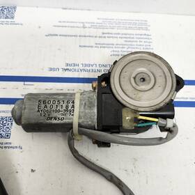 56005164 Jeep 93-98 Grand Cherokee Front Right Door Window Motor Oem