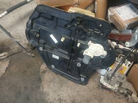 68244607ac Jeep 2011 - 2018 Wrangler Jk Front Left Side Door Window Regulator And Carrier Oem