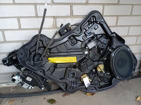 68292133aa Jeep Compass Rear Left Driver Side Door Window Regulator And Carrier Oem 2017-24 68292133aa Jeep Compass Rear Left Driver Side Door Window Regulator And Carrier Oem 2017-24