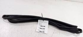 746.ki1117 Kia Sorento Door Glass Window Seal Rubber Right Passenger Rear Back 2016 2017 18