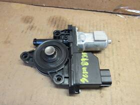 Kia 82450-a9010 2015 2016 2017 2018 Sedona Front Left Driver Side Window Motor Oem
