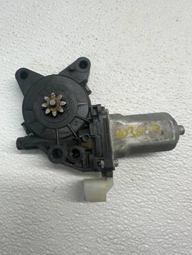 824604d000 Kia 2006 2010 Sedona Front Right Door Window Regulator Motor Oem 824604d000 Kia 2006 2010 Sedona Front Right Door Window Regulator Motor Oem