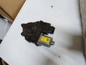 82460s9010 Kia 2020 - 2023 Telluride Front Right Door Window Regulator Motor Oem