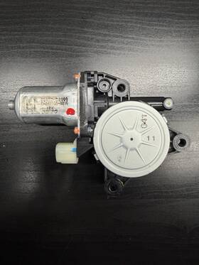 83450-b200 Kia 2014-2016 Soul Rear Left Lh Driver Side Window Motor Oem 83450-b200 Kia 2014-2016 Soul Rear Left Lh Driver Side Window Motor Oem