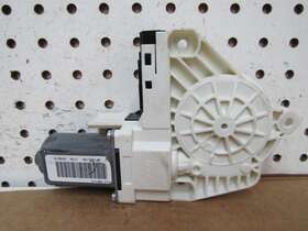 917223100 Land Rover Range Rear Driver Window Motor Oem