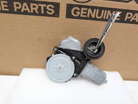 85710-0e031 Lexus 10-15 Rx350 / 450h Right Rear Door Power Window Motor With Plug And Mount
