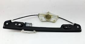 988822102 Lincoln 2011 Mkx Rear Right Passenger Side Window Door Glass Regulator Oem 988822102 Lincoln 2011 Mkx Rear Right Passenger Side Window Door Glass Regulator Oem