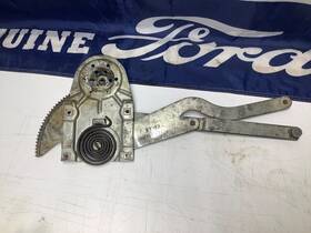 C1vy-5723208-e Lincoln 1961 1962 1963 Continental Window Regulator Right Passenger Front Lr