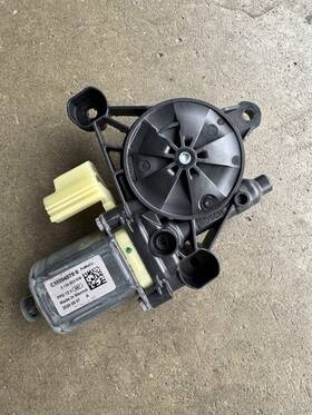 Cm0940700 Lincoln 2020-2024 Ford Corsair Left Driver Front Door Window Motor Oem Cm0940700 Lincoln 2020-2024 Ford Corsair Left Driver Front Door Window Motor Oem