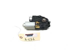 6113063c Maserati 2014-2024 Ghibli S Sunroof Moonroof Window Glass Motor Oem
