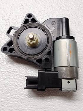 100695mf Mazda Power Window Motor Front Right Or Rear Left 2 - Pin 2003-2017