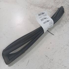 746.mz1220 Mazda Cx-5 Door Glass Window Seal Rubber Right Passenger Rear Back 2019 2020 746.mz1220 Mazda Cx-5 Door Glass Window Seal Rubber Right Passenger Rear Back 2019 2020