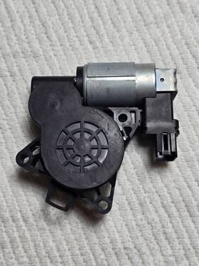 Pw-rn5pa Mazda 2013 Cx9 Cx-9 Power Window Motor Pw Rn5pa Pbt Gf 30k Qd21270 Lift Y Pw-rn5pa Mazda 2013 Cx9 Cx-9 Power Window Motor Pw Rn5pa Pbt Gf 30k Qd21270 Lift Y