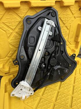 Tk487397x Mazda 25k 2016-2023 Cx-9 Rear Left Side Door Window Regulator With Carrier Oem Tk487397x Mazda 25k 2016-2023 Cx-9 Rear Left Side Door Window Regulator With Carrier Oem