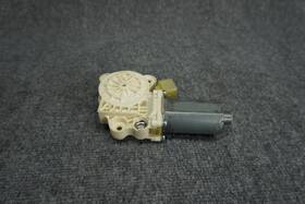 0130821561 Mercedes-benz 2007-2014 W216 Cl550 Cl600 Front Right Window Regulator Motor Oem 0130821561 Mercedes-benz 2007-2014 W216 Cl550 Cl600 Front Right Window Regulator Motor Oem