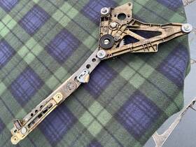 1267250311 Mercedes-benz W123 300 Drivers Door Left Window Regulator 1267250311 Mercedes-benz W123 300 Drivers Door Left Window Regulator