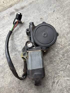 1298207642 Mercedes-benz 95-02 R129 Sl320 Sl500 Front Right Door Window Regulator Motor Oem 1298207642 Mercedes-benz 95-02 R129 Sl320 Sl500 Front Right Door Window Regulator Motor Oem