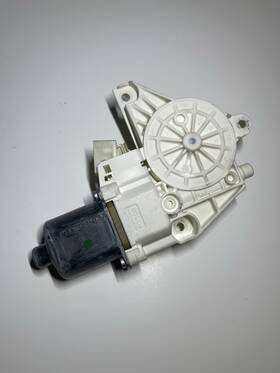 Mercedes-benz 971 132 100 08-14 W204 C250 C300 C350 Front Right Side Door Window Regulator Motor Mercedes-benz 971 132 100 08-14 W204 C250 C300 C350 Front Right Side Door Window Regulator Motor