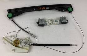 981699101 Mercedes-benz 2008-2014 C300 Front Left Door Window Regulator Oem