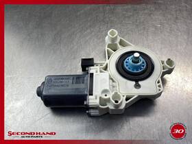 A0009061607 Mercedes-benz 2020-2023 Cla250 C118 Front Right Side Door Window Regulator Motor Oem A0009061607 Mercedes-benz 2020-2023 Cla250 C118 Front Right Side Door Window Regulator Motor Oem