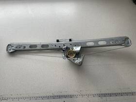 A1637300146 Mercedes-benz 1998-2003 Ml320 Left Rear Window Regulator Oem