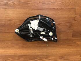 A2076701103 Mercedes-benz 2011-2017 W207 E550 E350 Left Rear Quarter Window Motor Regulator Oem