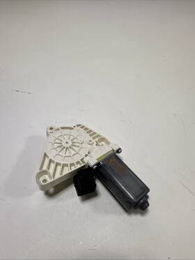 A61041-112 Mercedes-benz 2014 - 2019 Cla 250 Front Right Rh Window Regulator Motor Oem A61041-112 Mercedes-benz 2014 - 2019 Cla 250 Front Right Rh Window Regulator Motor Oem