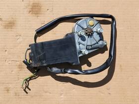 680-21 Mercedes-benz Bosch 967 300sd W116 Rear Left Door Window Regulator Motor 130 820 063 Oem