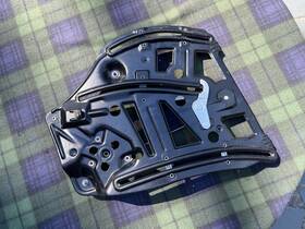 Rh21667002 Mercedes-benz Cl550 C216 W216 Passengers Side Right Rear Window Regulator Rh21667002 Mercedes-benz Cl550 C216 W216 Passengers Side Right Rear Window Regulator