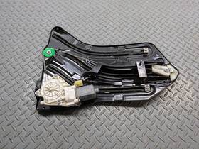 7190609 Mini 2009 - 2010 Oem Cooper Convertible Rear Left Side Door Window Regulator 7190609 Mini 2009 - 2010 Oem Cooper Convertible Rear Left Side Door Window Regulator